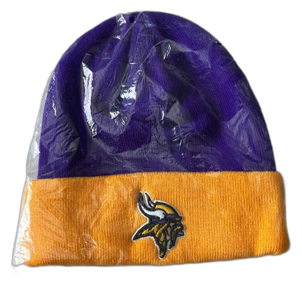 Minnesota Vikings Embroidered Logo Cuffed 1961 Beanie Purple Gold Adult Size NWT